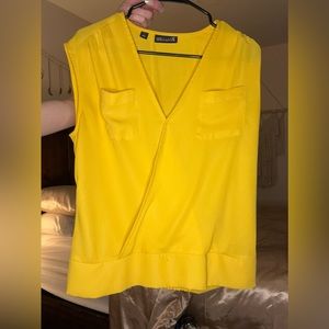 NY & Co sheer yellow top. Size M